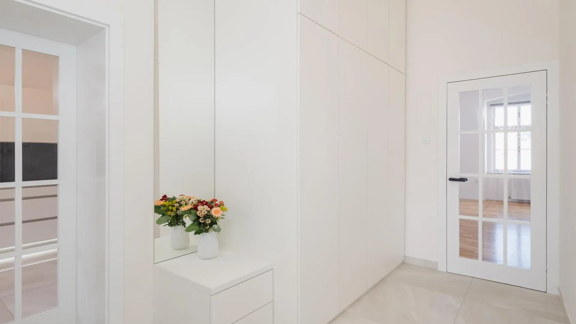 Stylish Gem By Charles Bridge With A Stunning View Apartman Prága